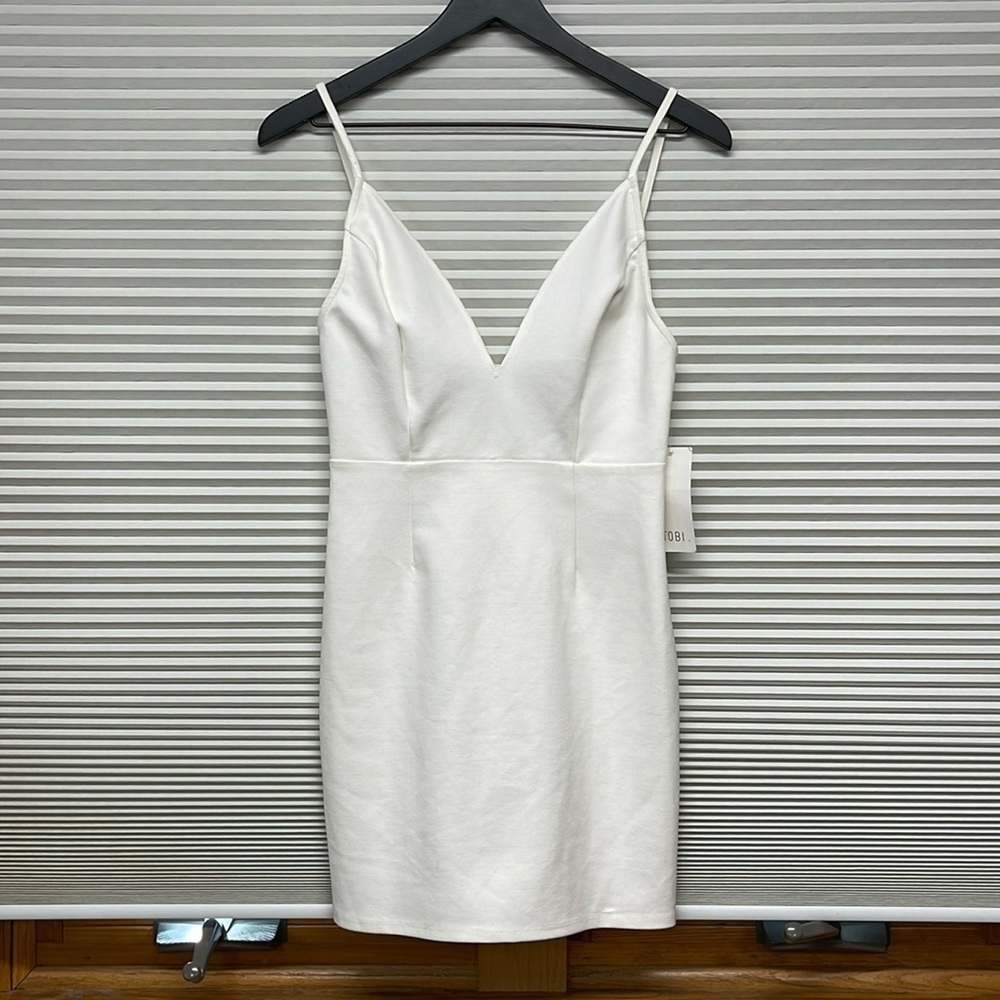 Tobi NWT Off White Spaghetti Strap Plunging Bodycon Mini Dress Size Small